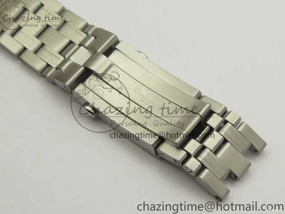 0424 Seamaster 300M Chronometer SS “007” Limited Edition OMF 1:1 Best Edition on SS Bracelet A2824 (Black Balance Wheel) V Seasonal 7952